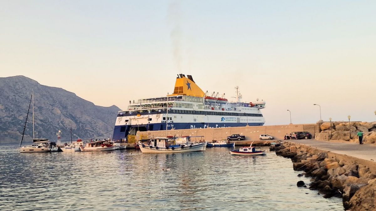karpathos diafani port