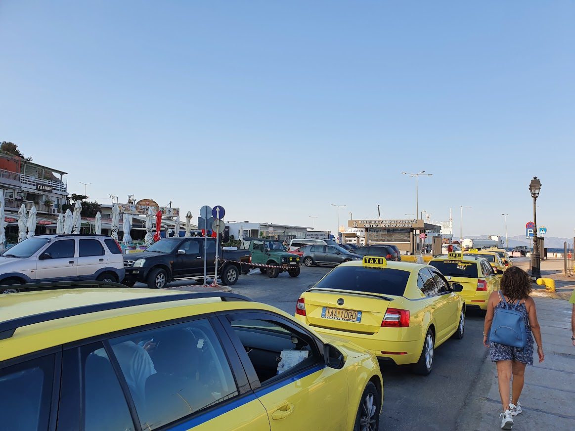 Taxis going to Rafina port in Athens